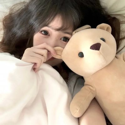 战火中的小狐狸